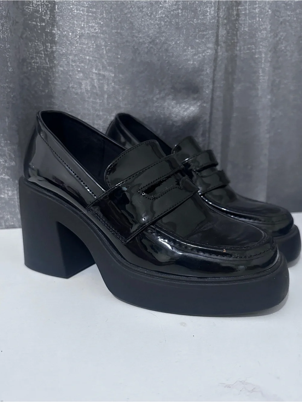 Women's Black Patent Platform Heeled Loafers⚡️🎸